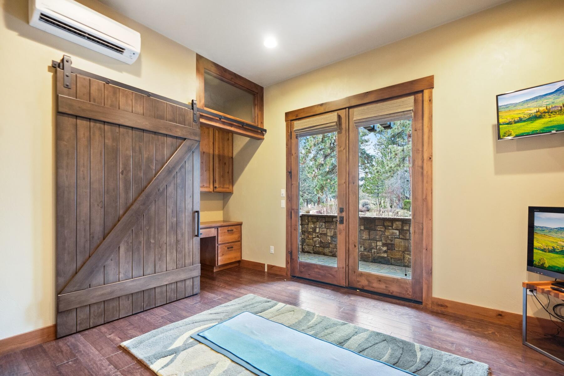 19508 Todd Lake Court