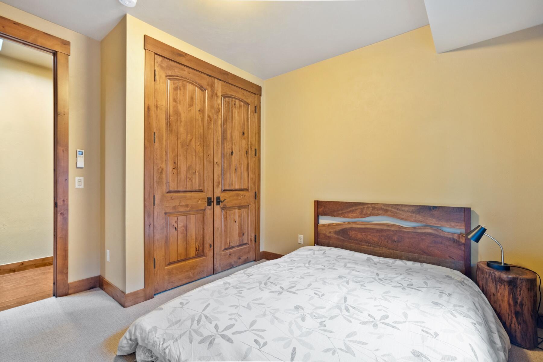 19508 Todd Lake Court