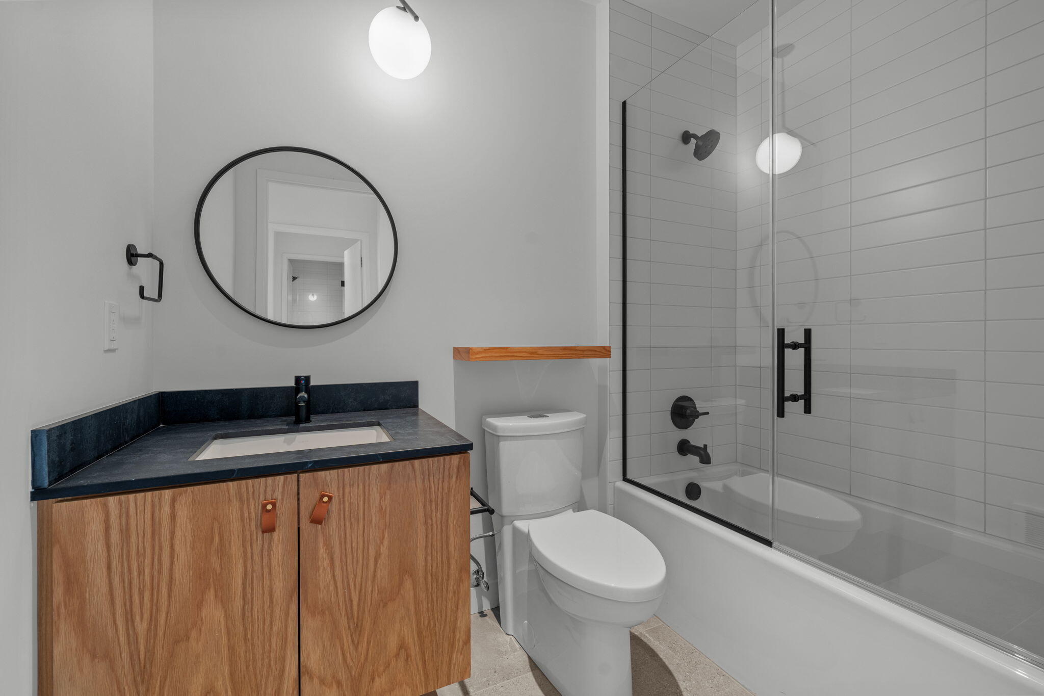 2745 NW Ordway Avenue, 303