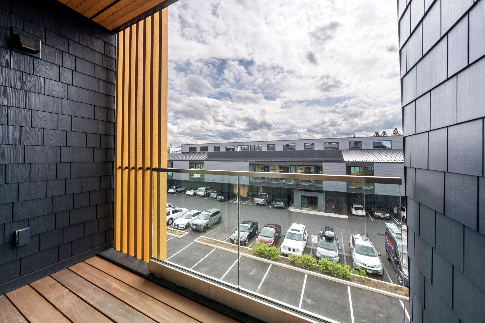 2745 NW Ordway Avenue, 303