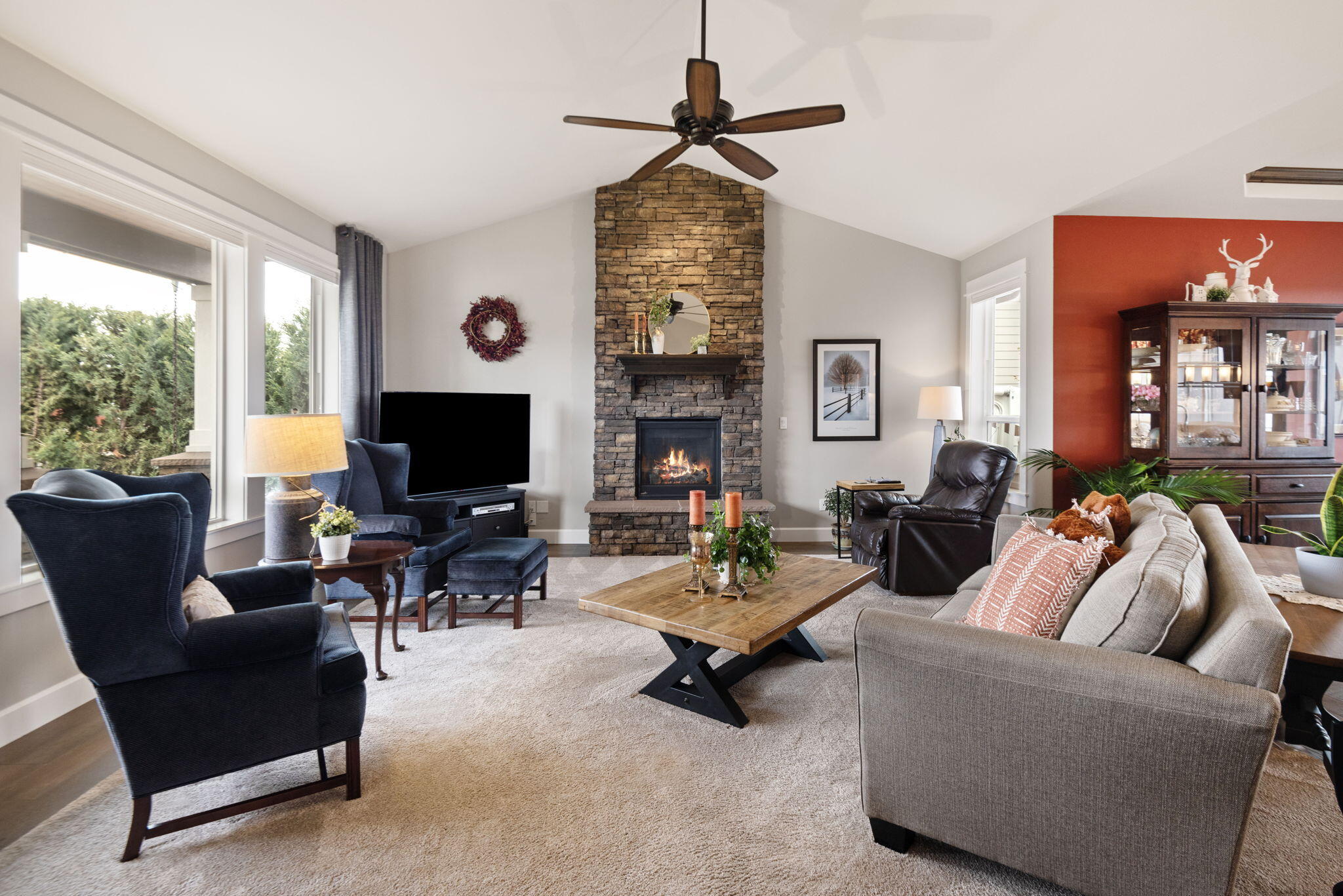 3131 SW Cascade Vista Drive