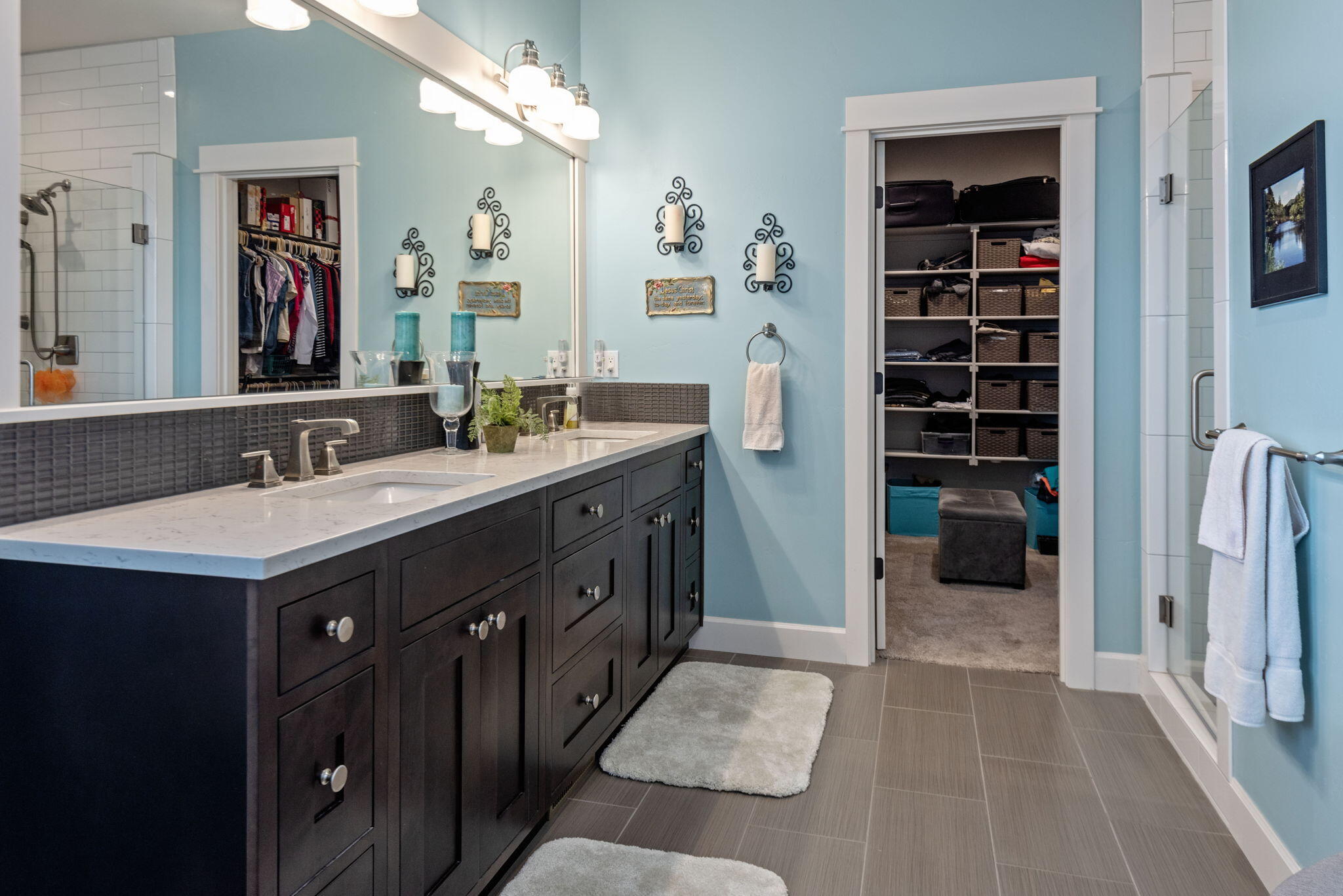 3131 SW Cascade Vista Drive