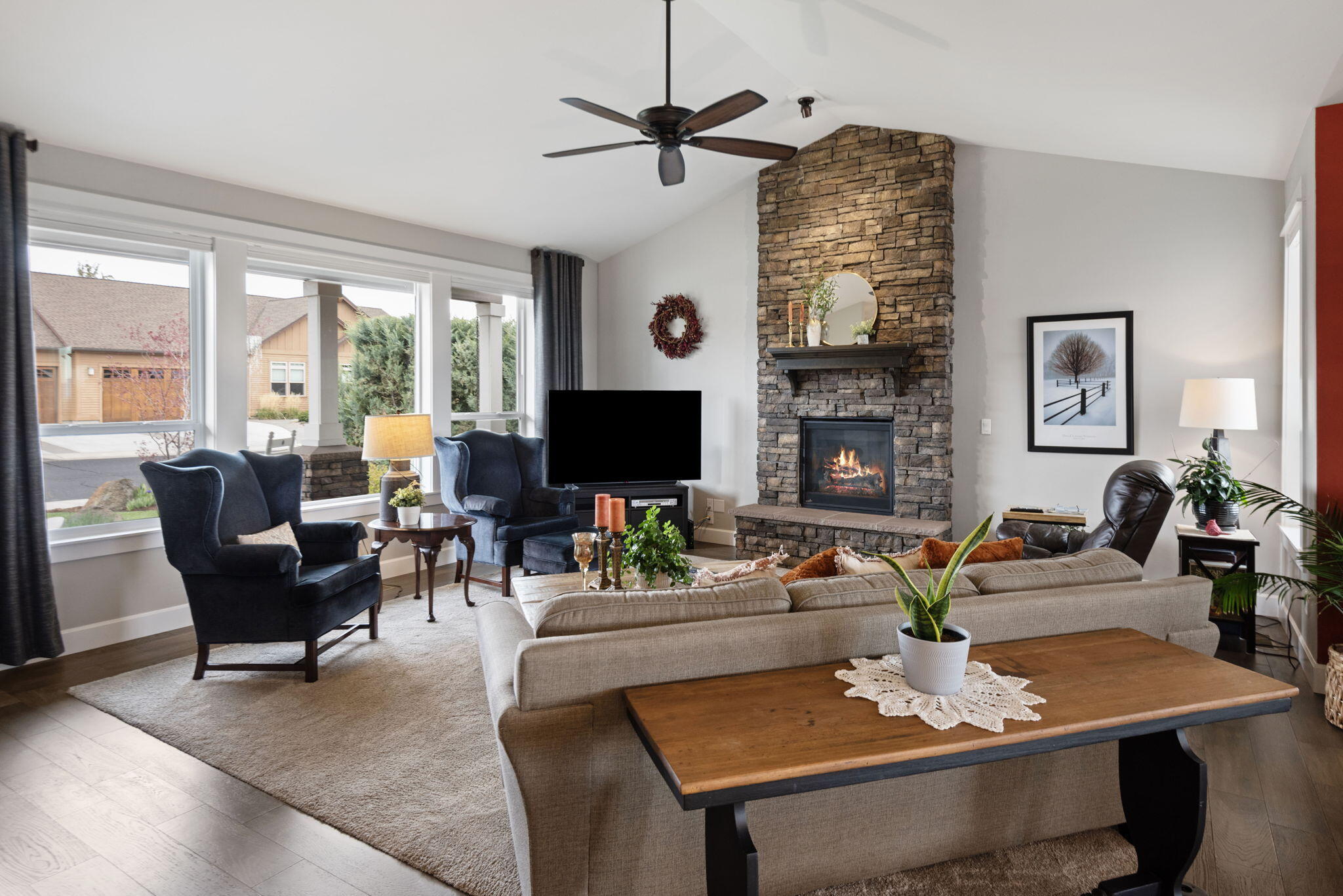 3131 SW Cascade Vista Drive