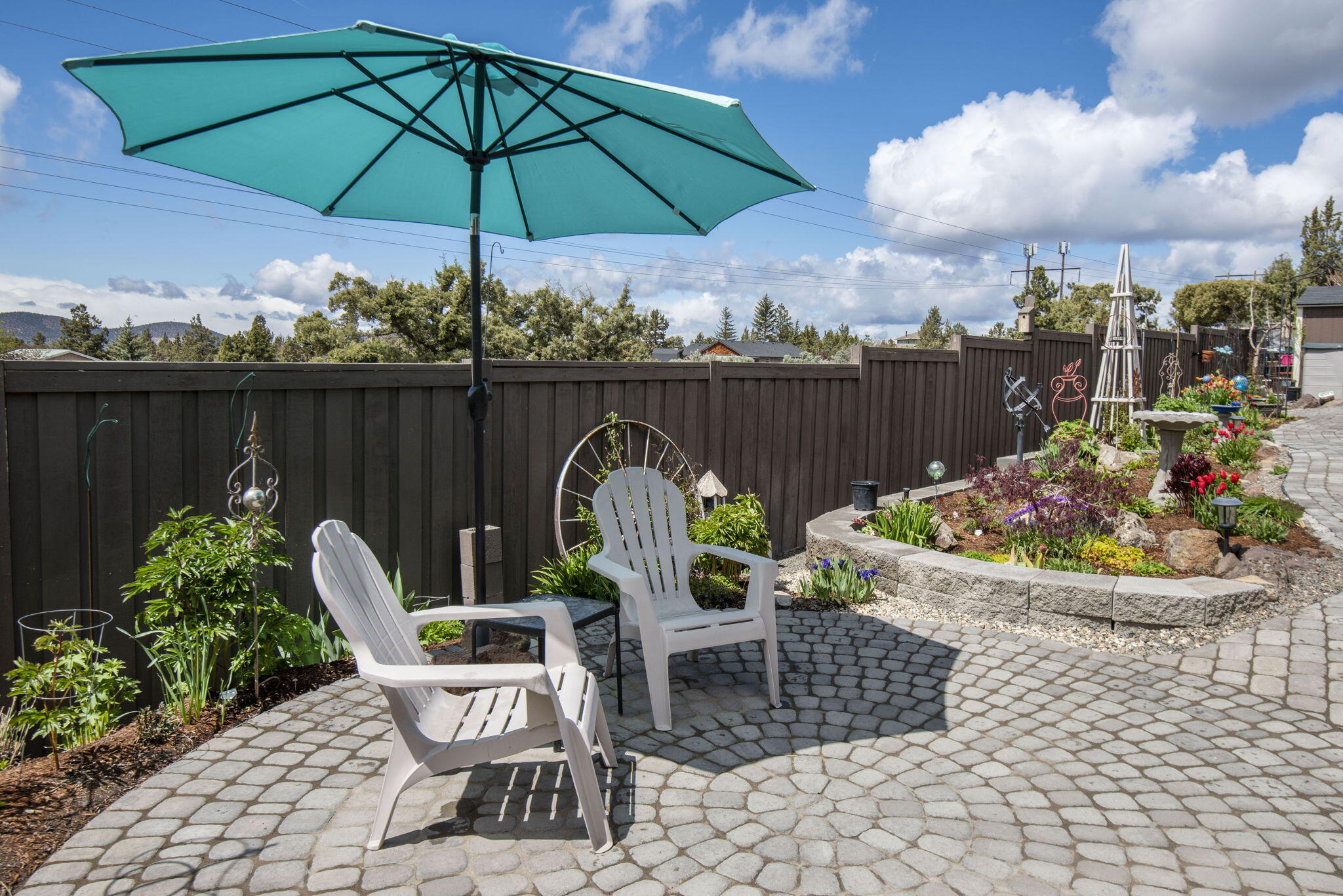 3131 SW Cascade Vista Drive