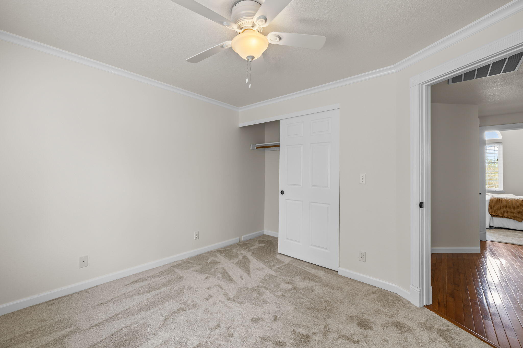 1484 NE Locksley Drive