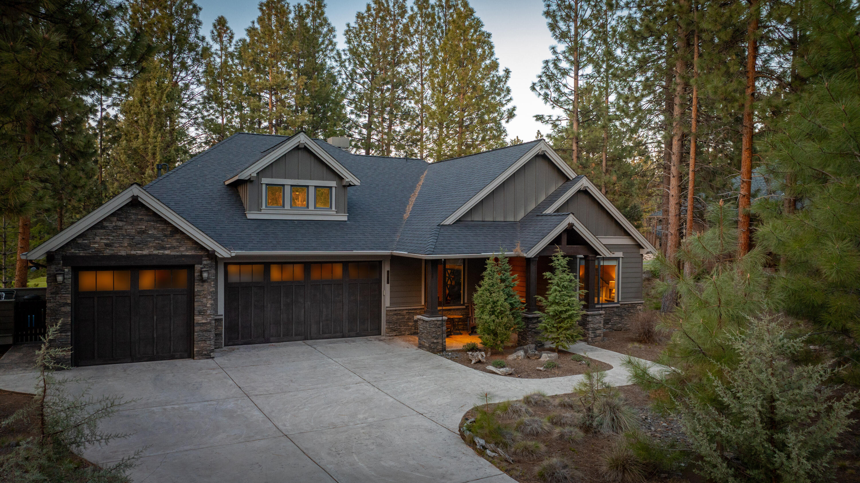 2832 NW McDermott Place