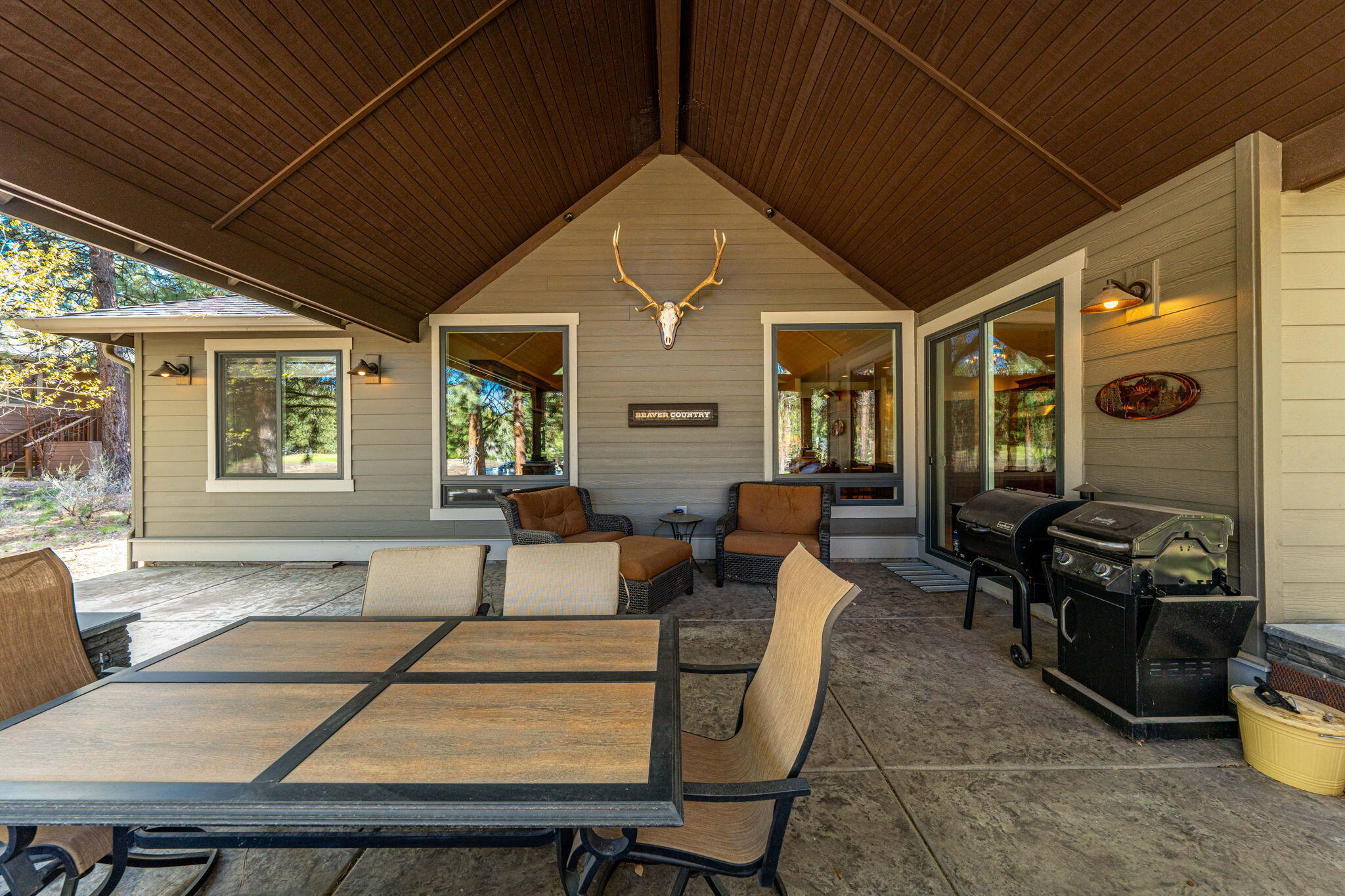 2832 NW McDermott Place