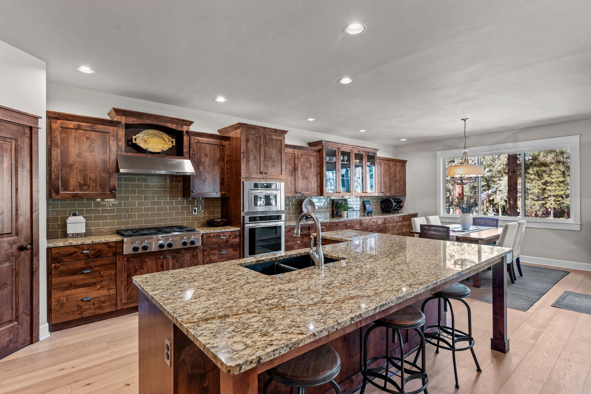 2832 NW McDermott Place