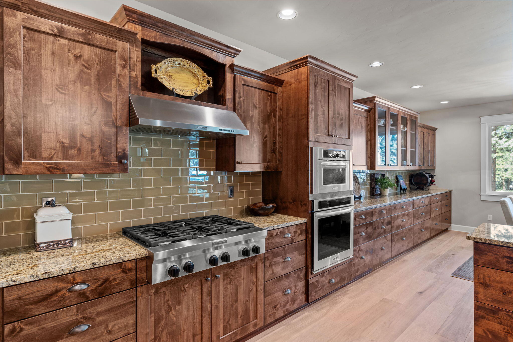 2832 NW McDermott Place