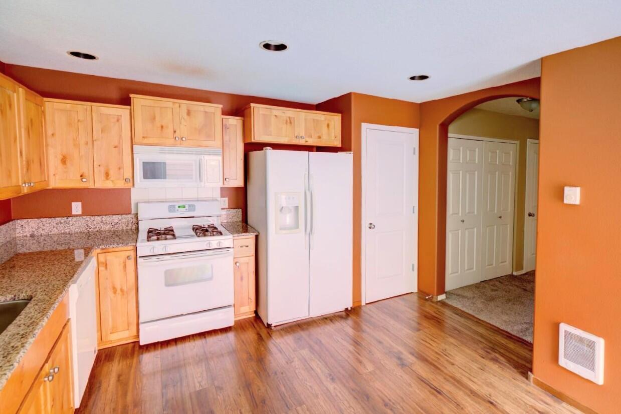 20553 Sun Meadow Way