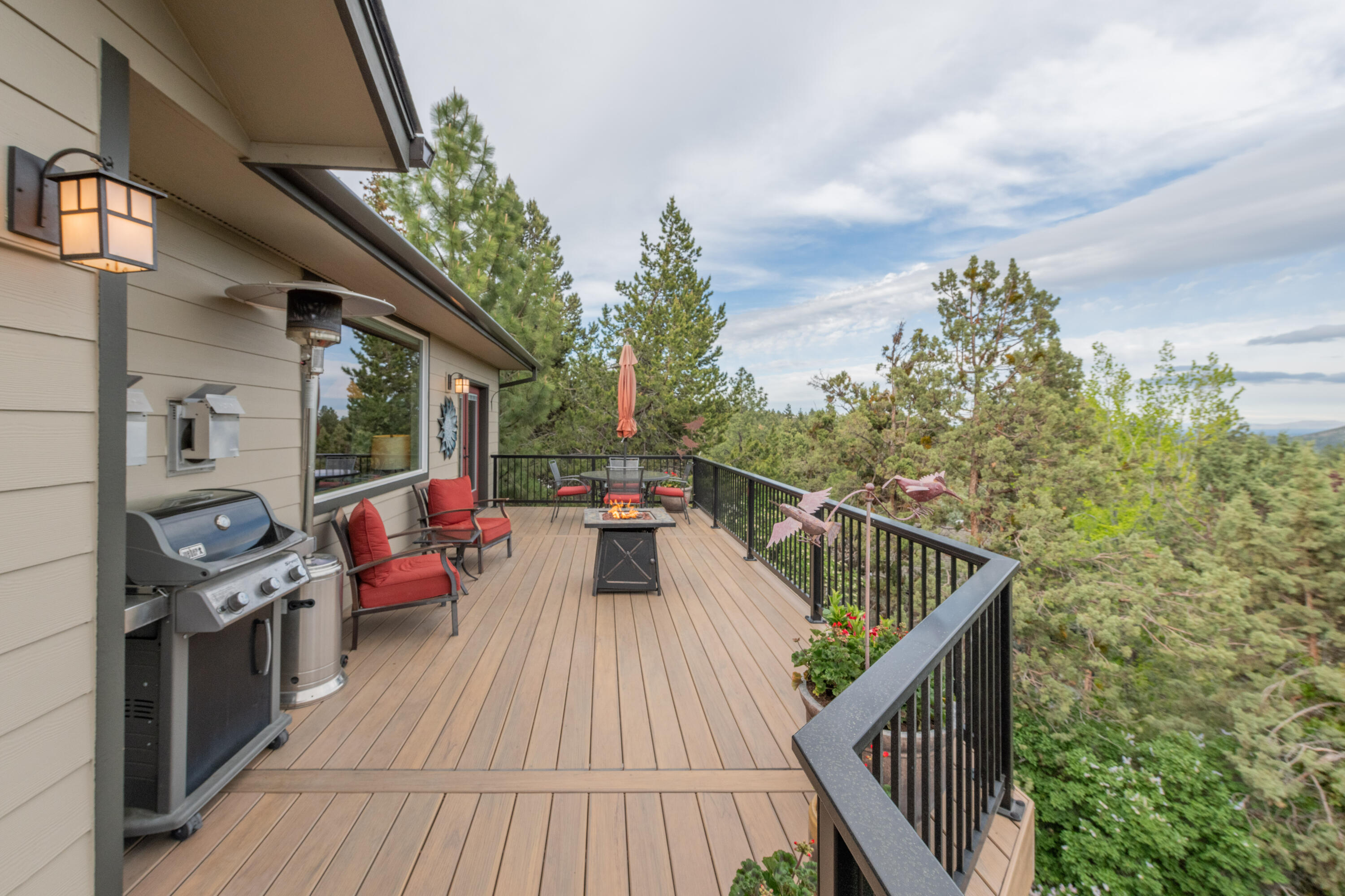 2138 NW West Hills Avenue