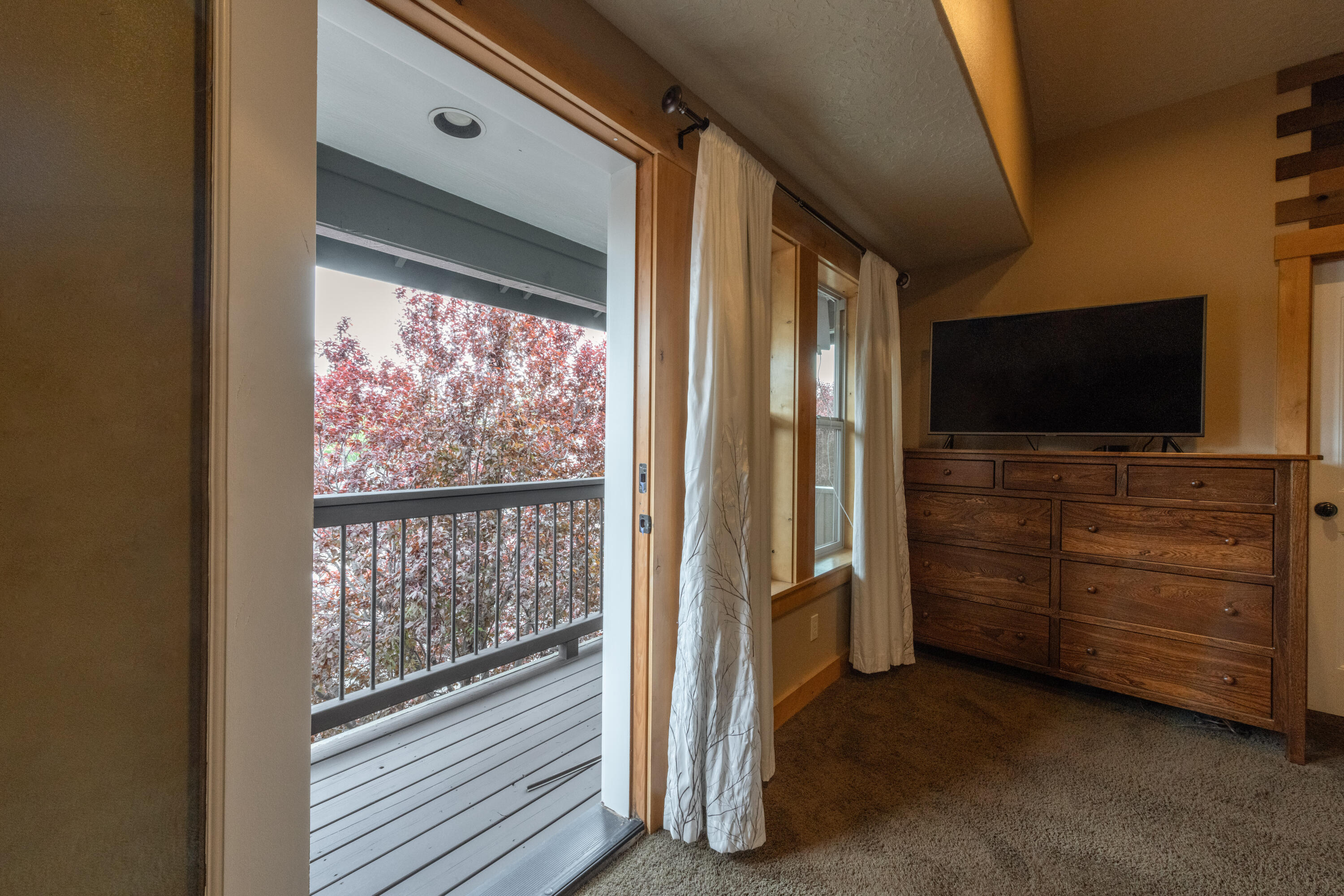 61390 Merriewood Court