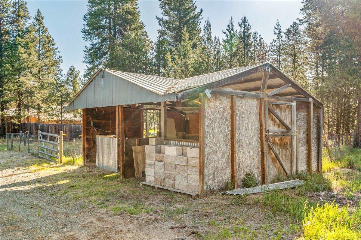 16201 Hawks Lair Road