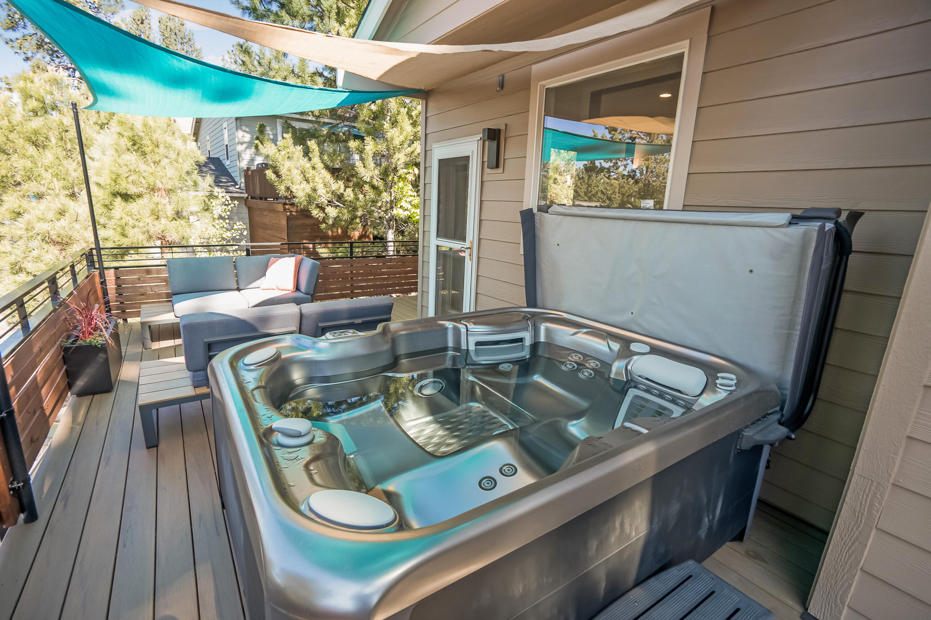 2237 NW Torrey Pines Drive