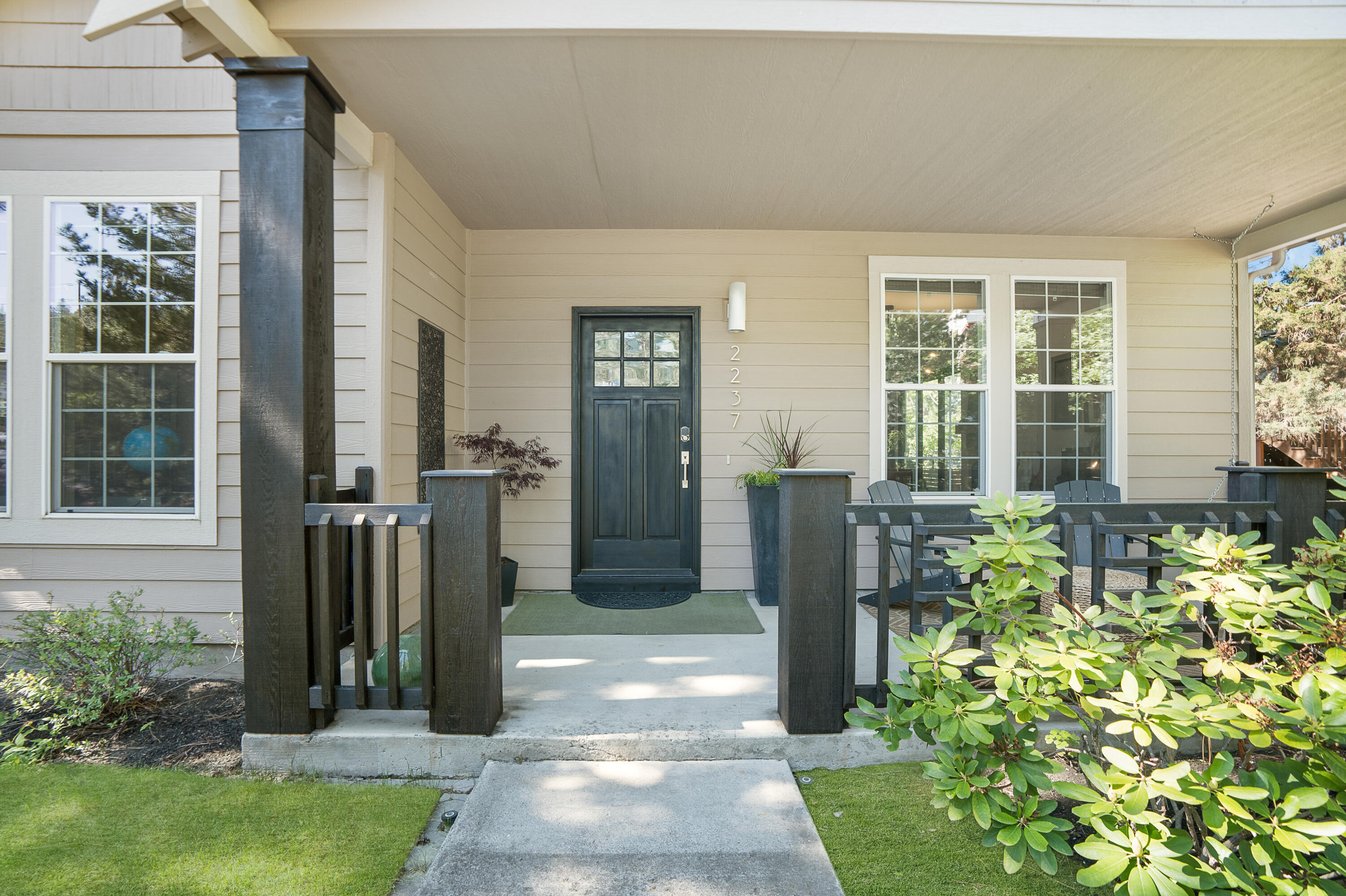 2237 NW Torrey Pines Drive