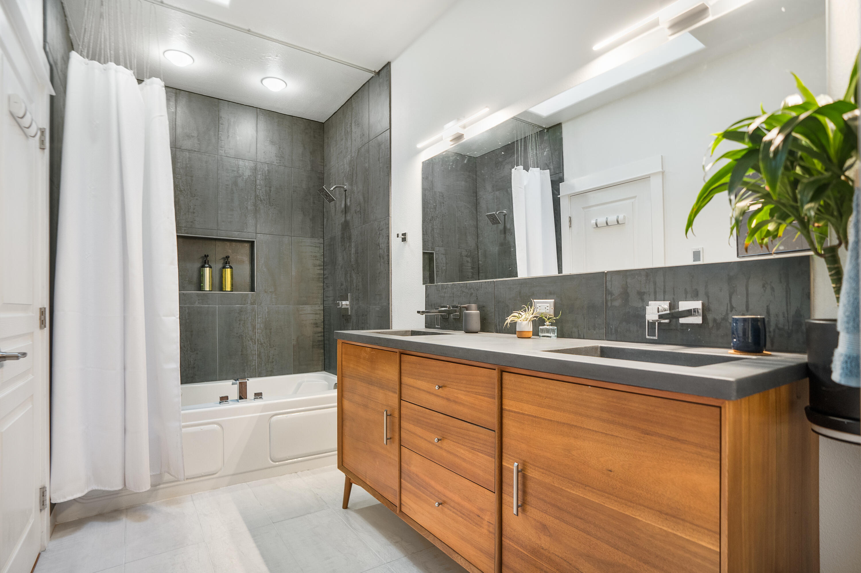 2237 NW Torrey Pines Drive