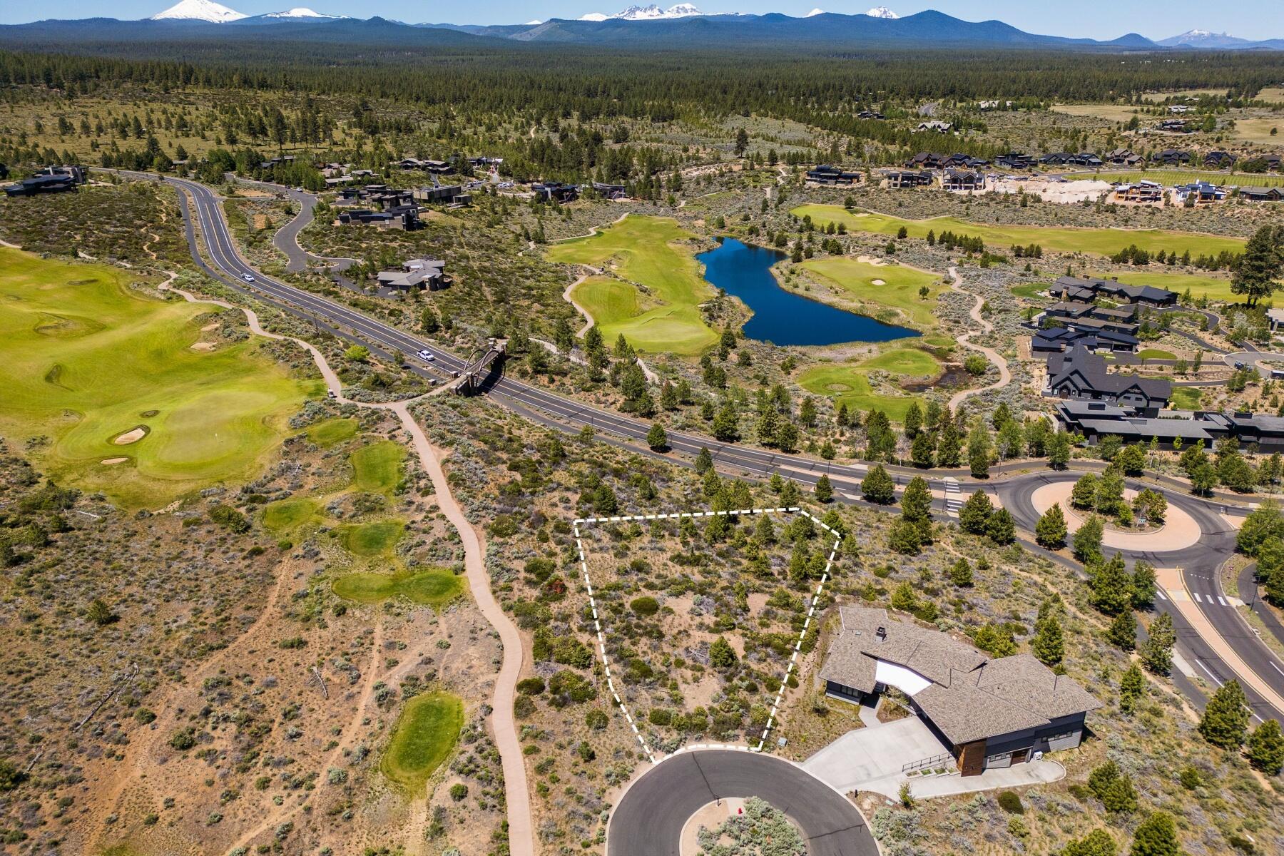 19240 Christopher Court