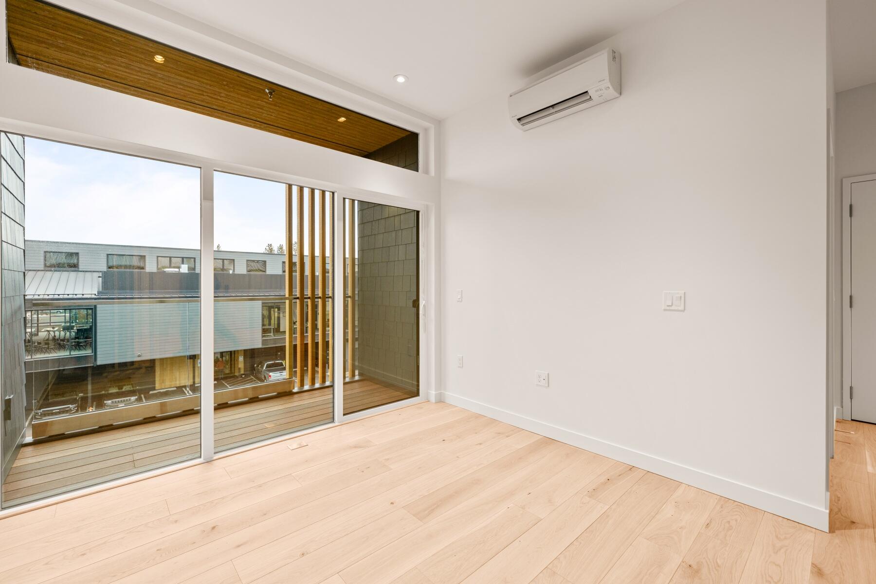 2745 NW Ordway Avenue, 309