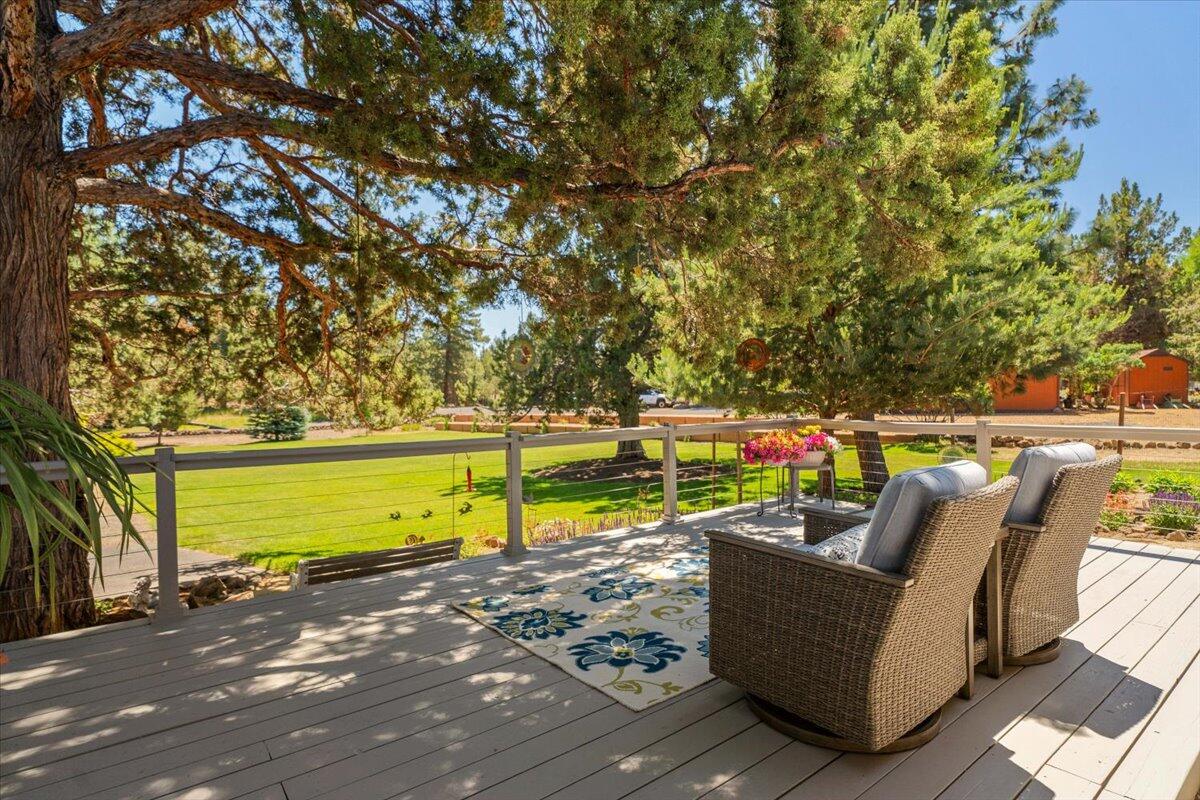 61375 SE King Jehu Way