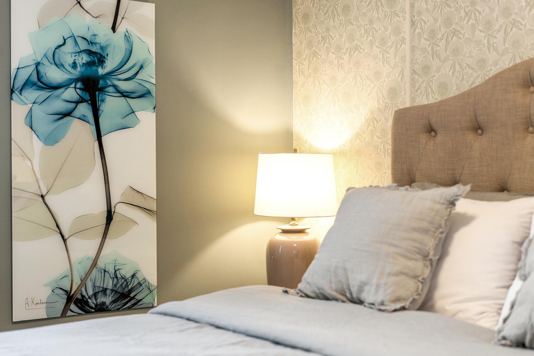 136 NW Greeley Avenue