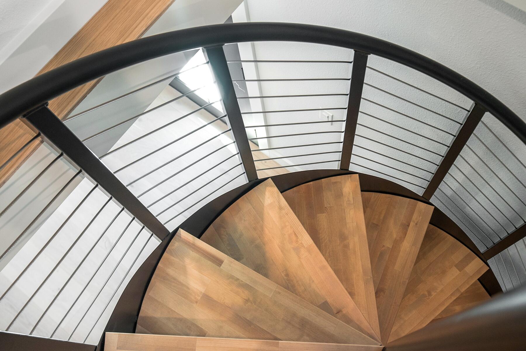 136 NW Greeley Avenue