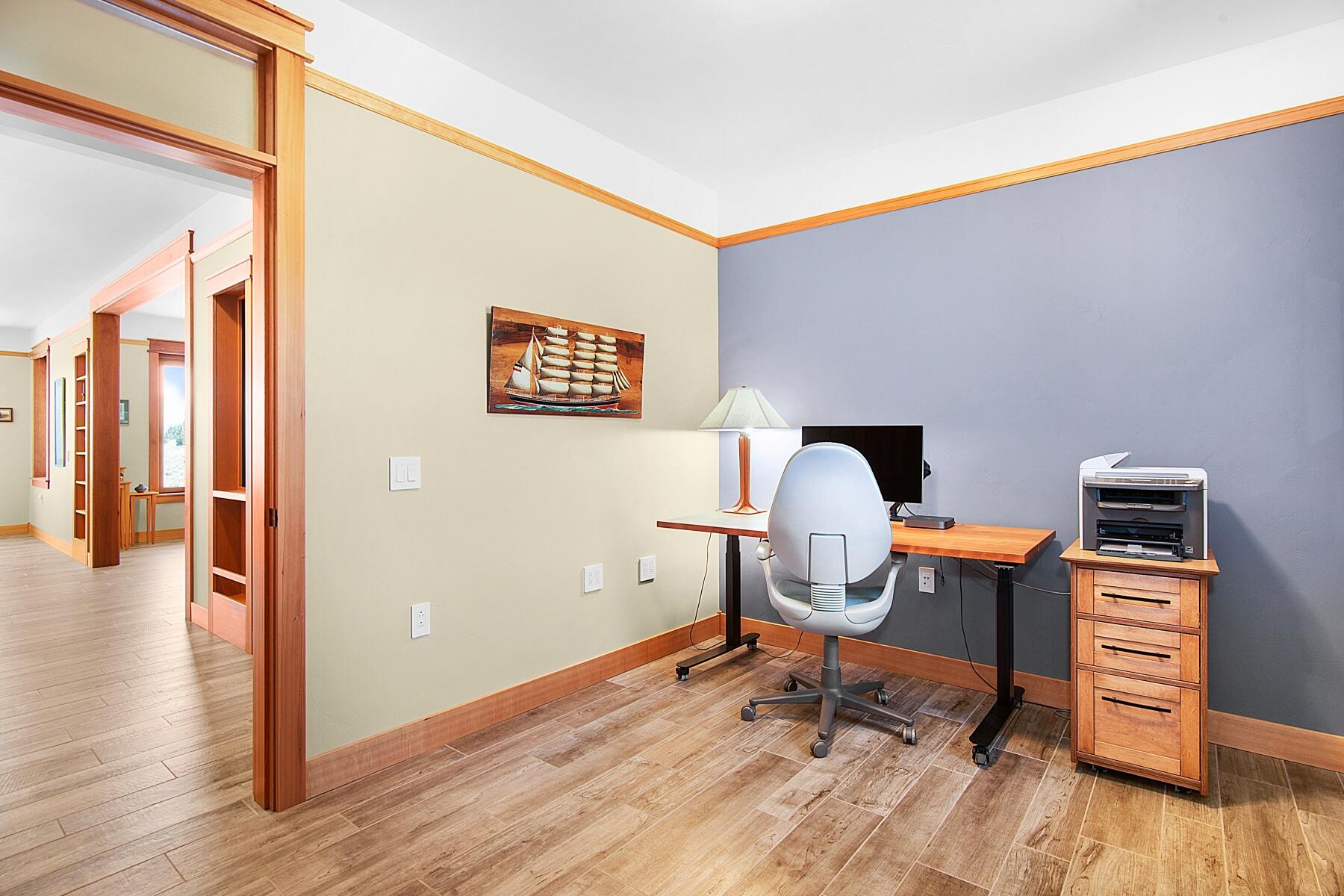 16862 SW Mt Adams Loop