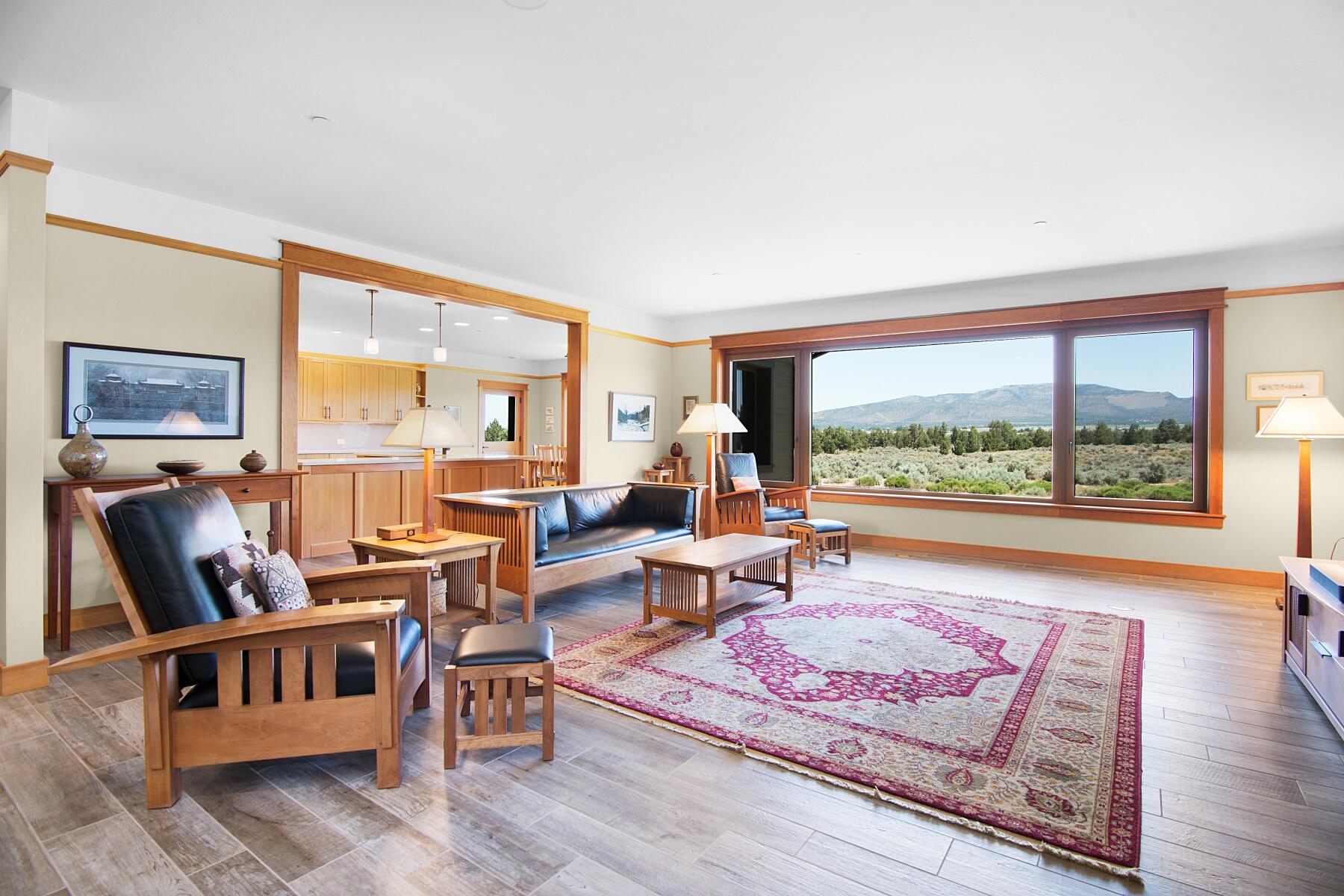 16862 SW Mt Adams Loop