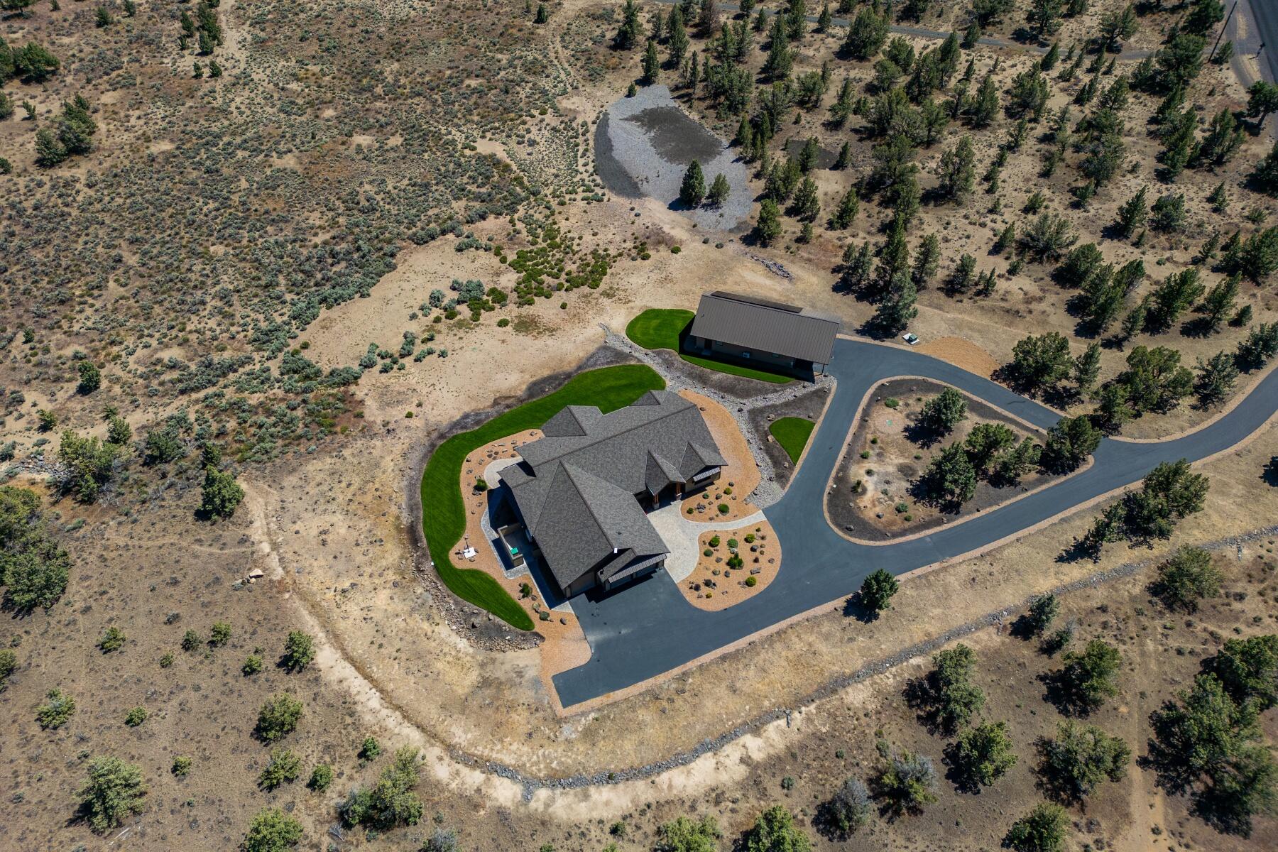 16862 SW Mt Adams Loop