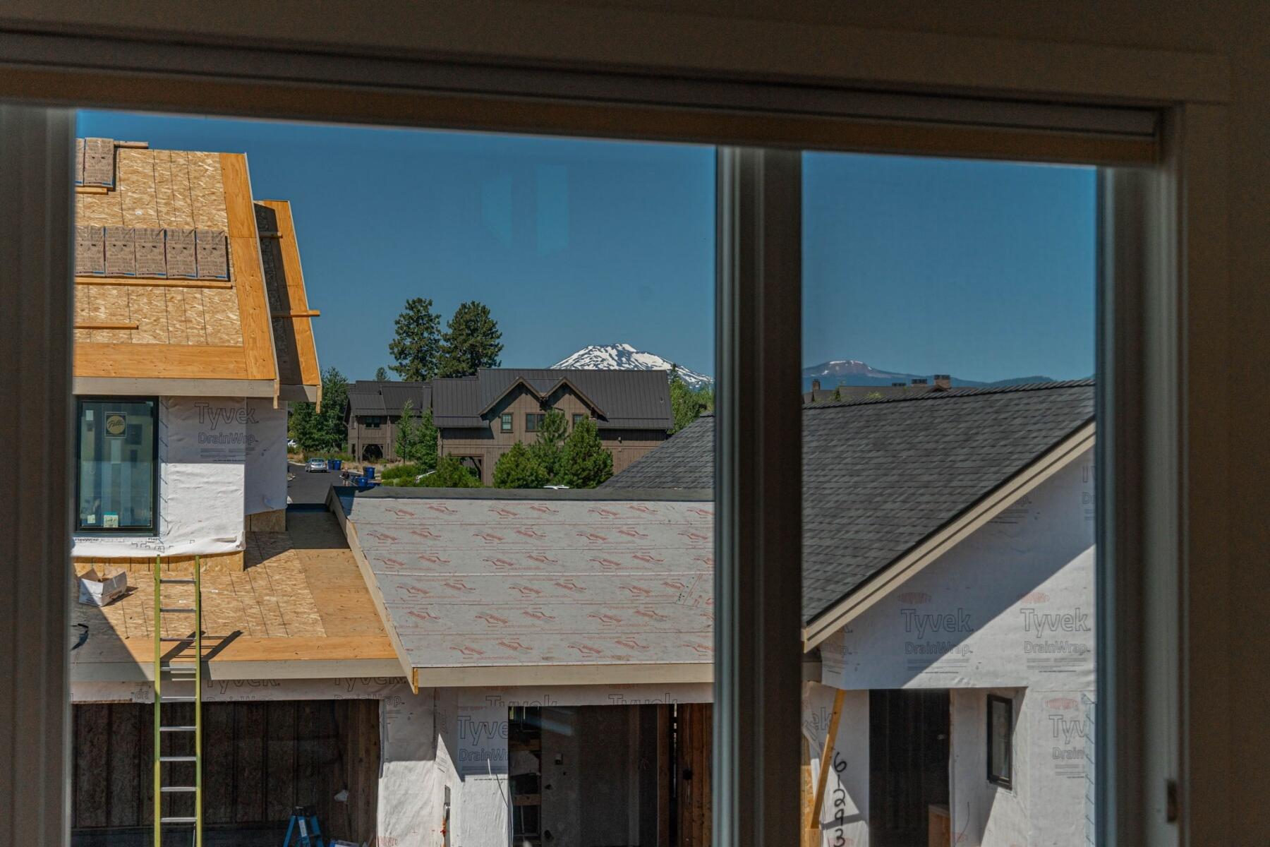 61292 McRoberts Lane, 25