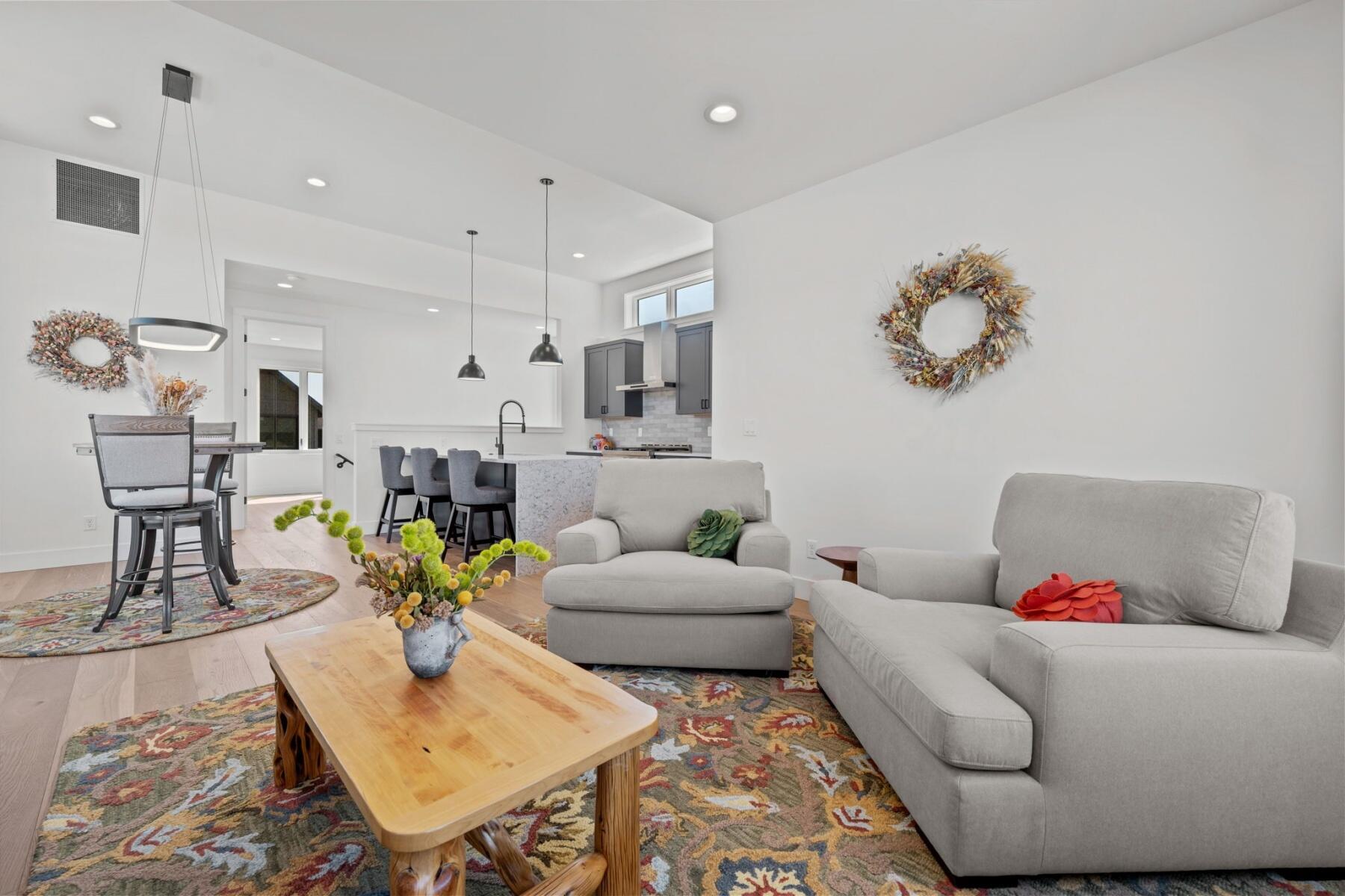 61292 McRoberts Lane, 25