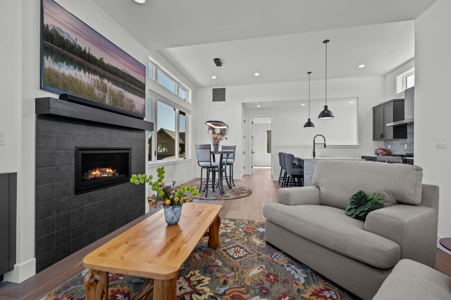 61292 McRoberts Lane, 25