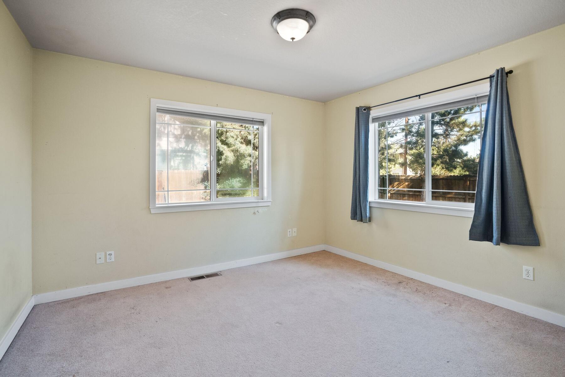 115 S Timber Creek Drive