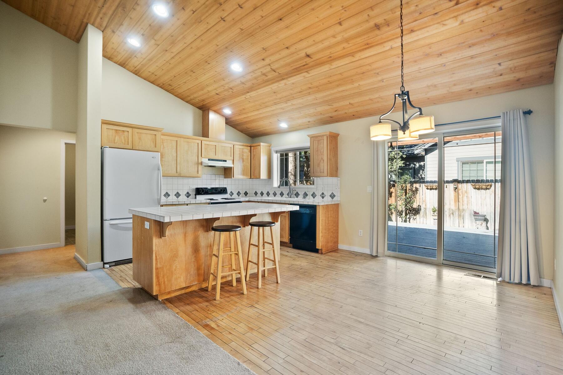 115 S Timber Creek Drive