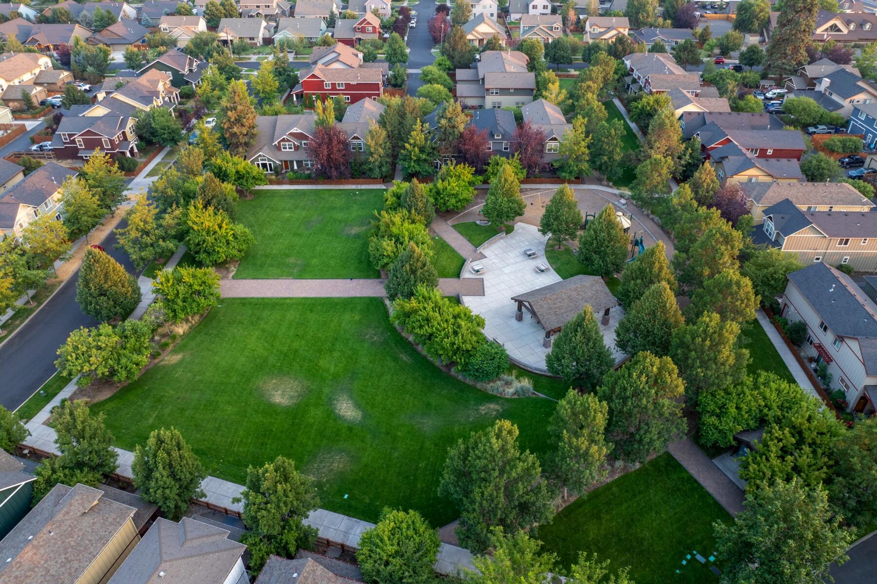 61702 Camellia Street