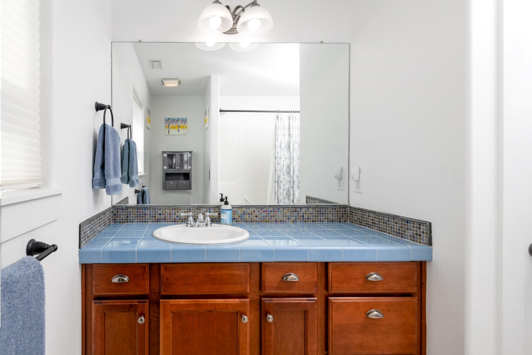 61702 Camellia Street