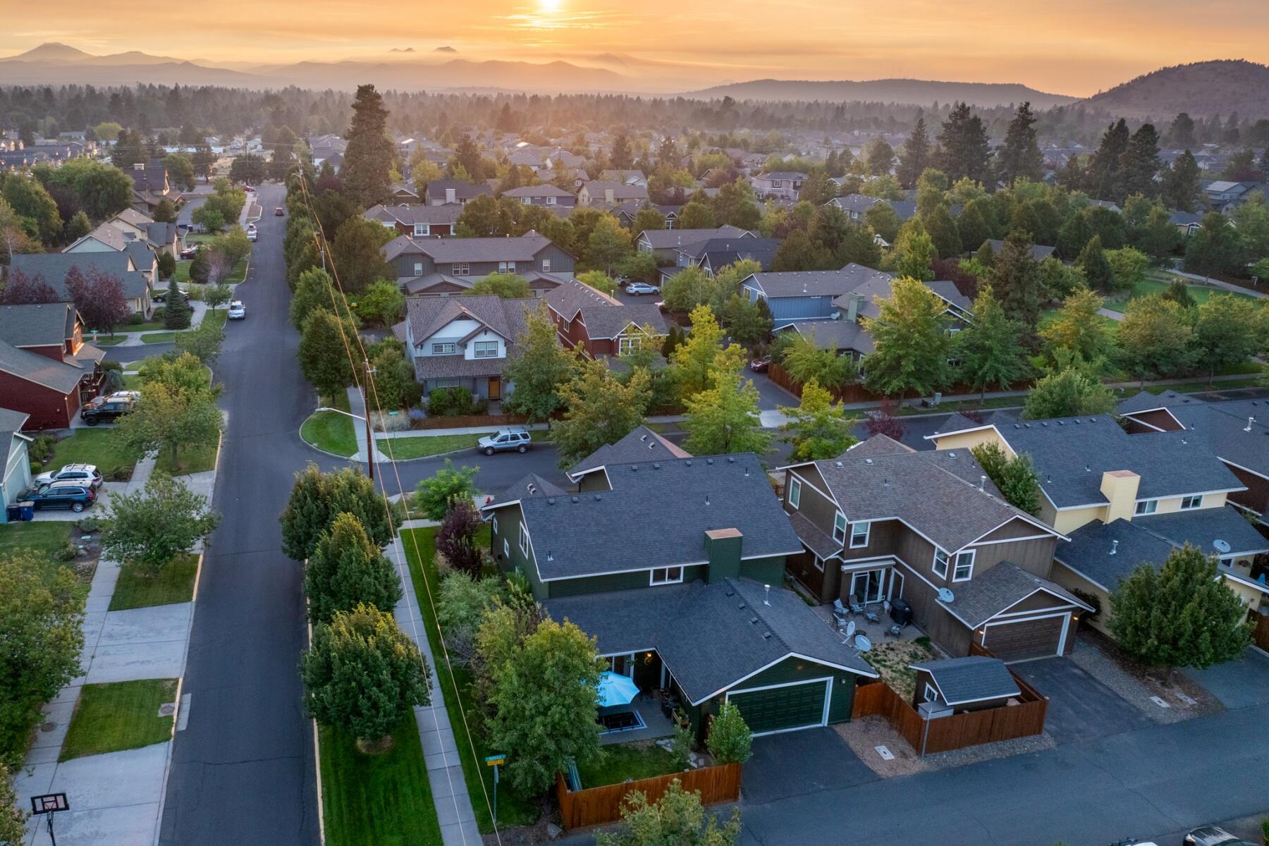 61702 Camellia Street