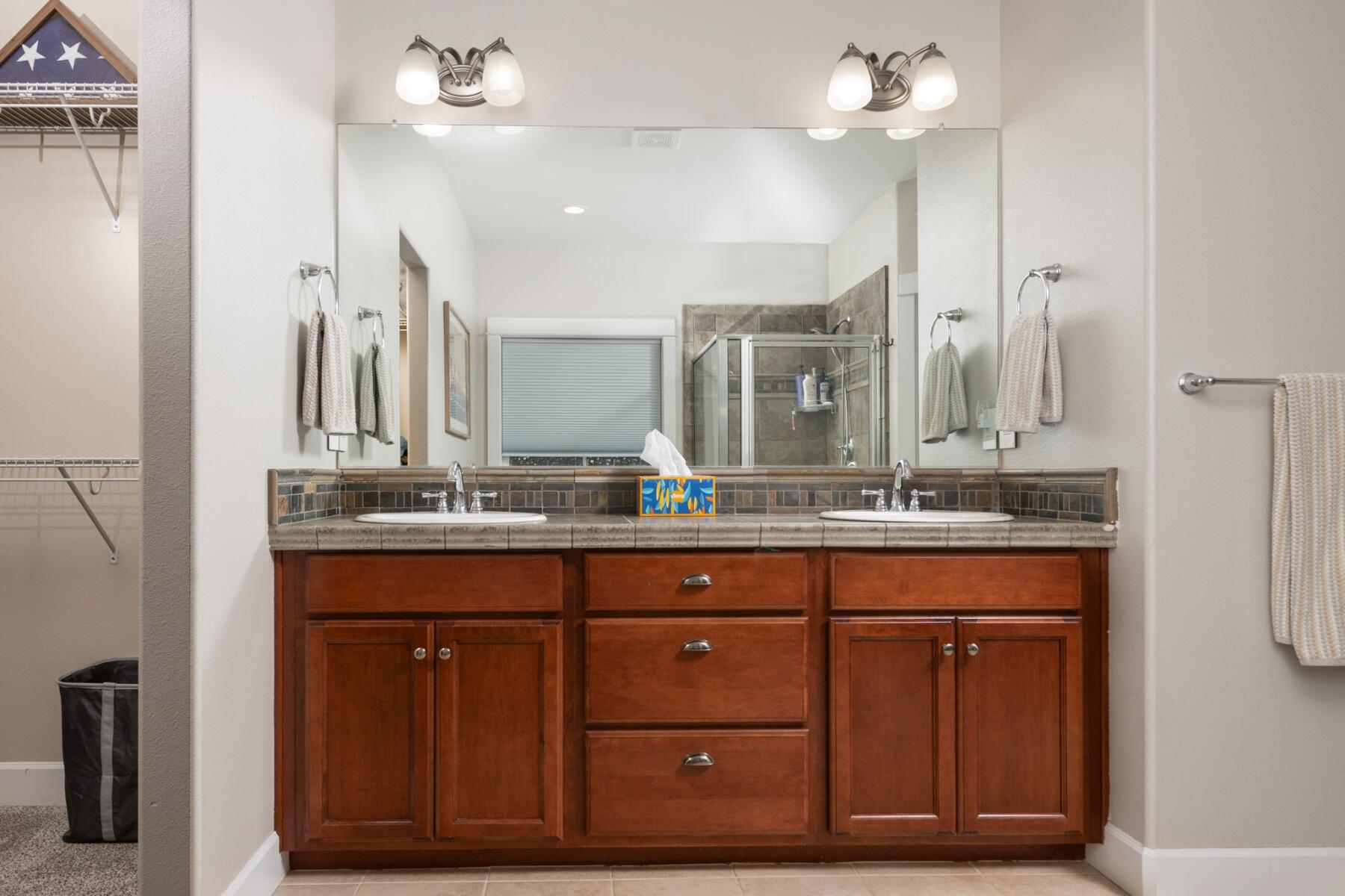 61702 Camellia Street