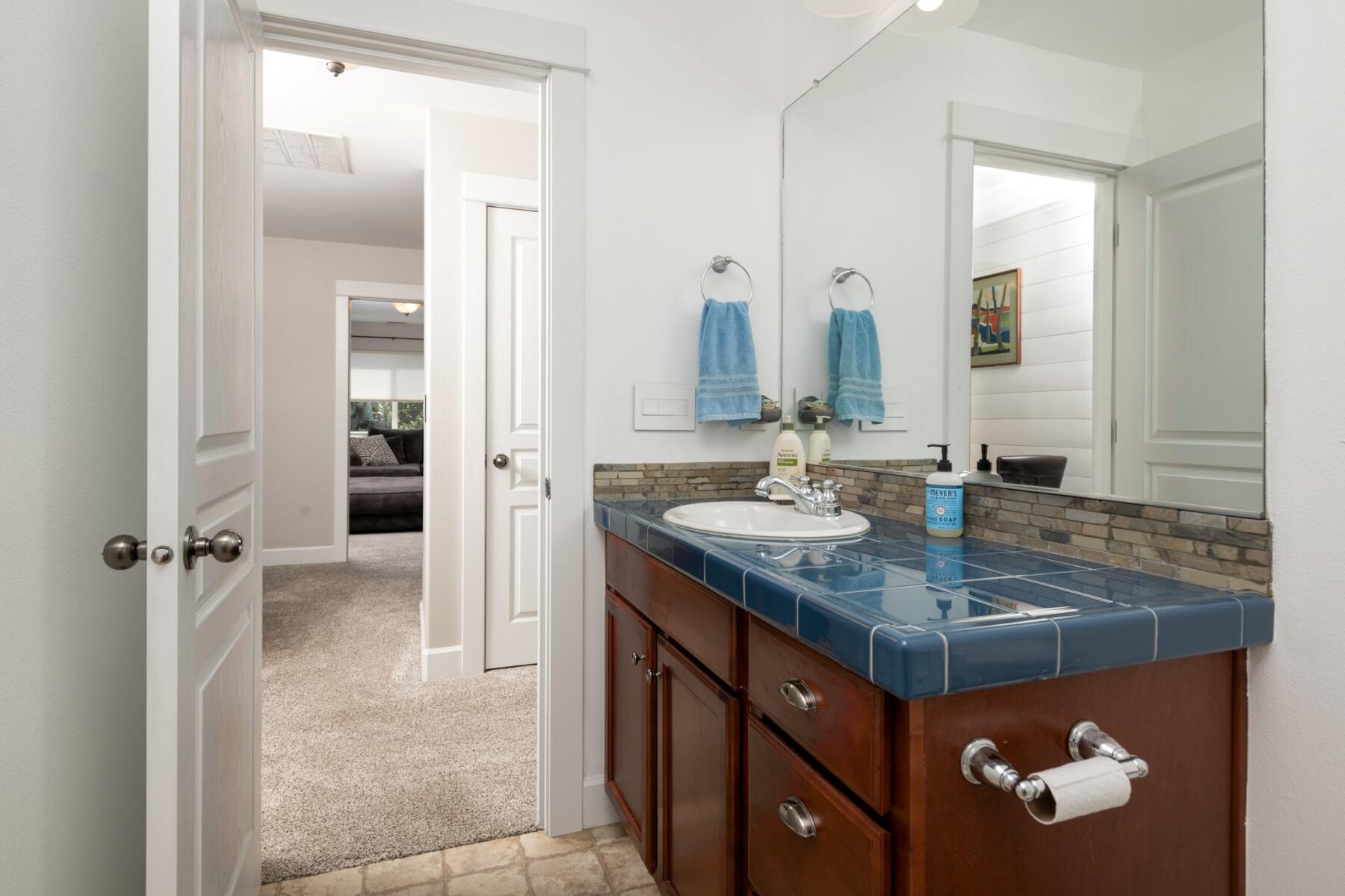 61702 Camellia Street