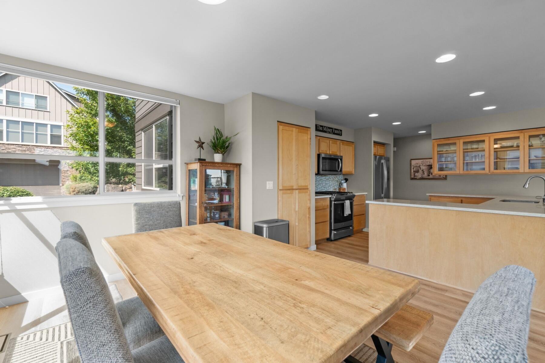 244 Volunteer Park Lane