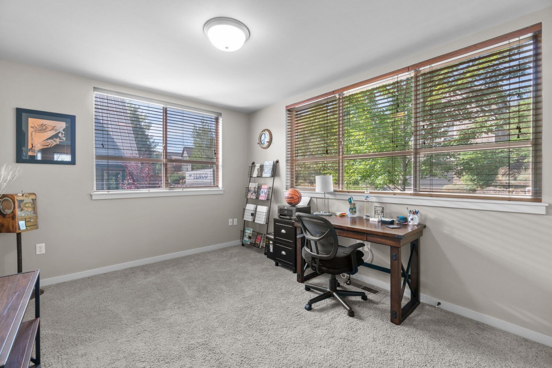 244 Volunteer Park Lane