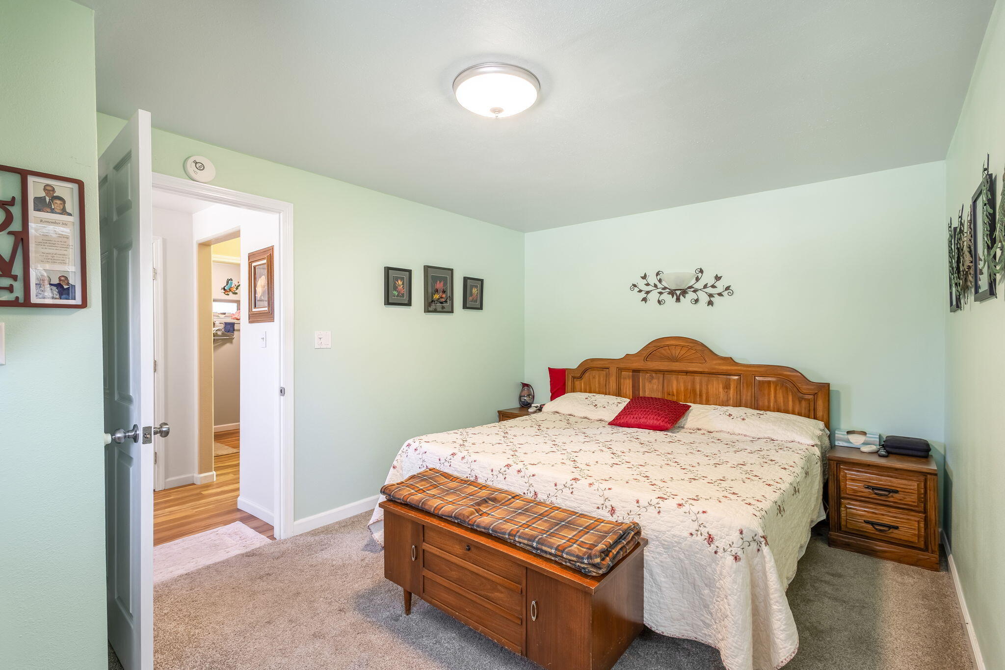 6240 SW Harvest Avenue, Redmond