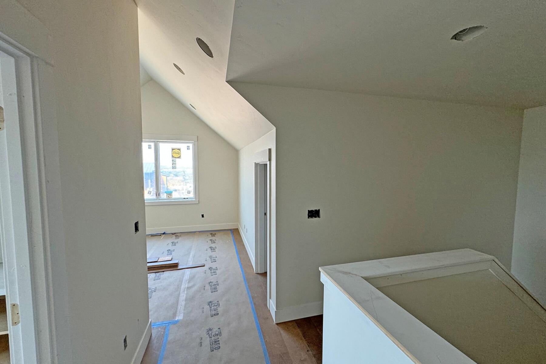 19270 Varner Way, 36