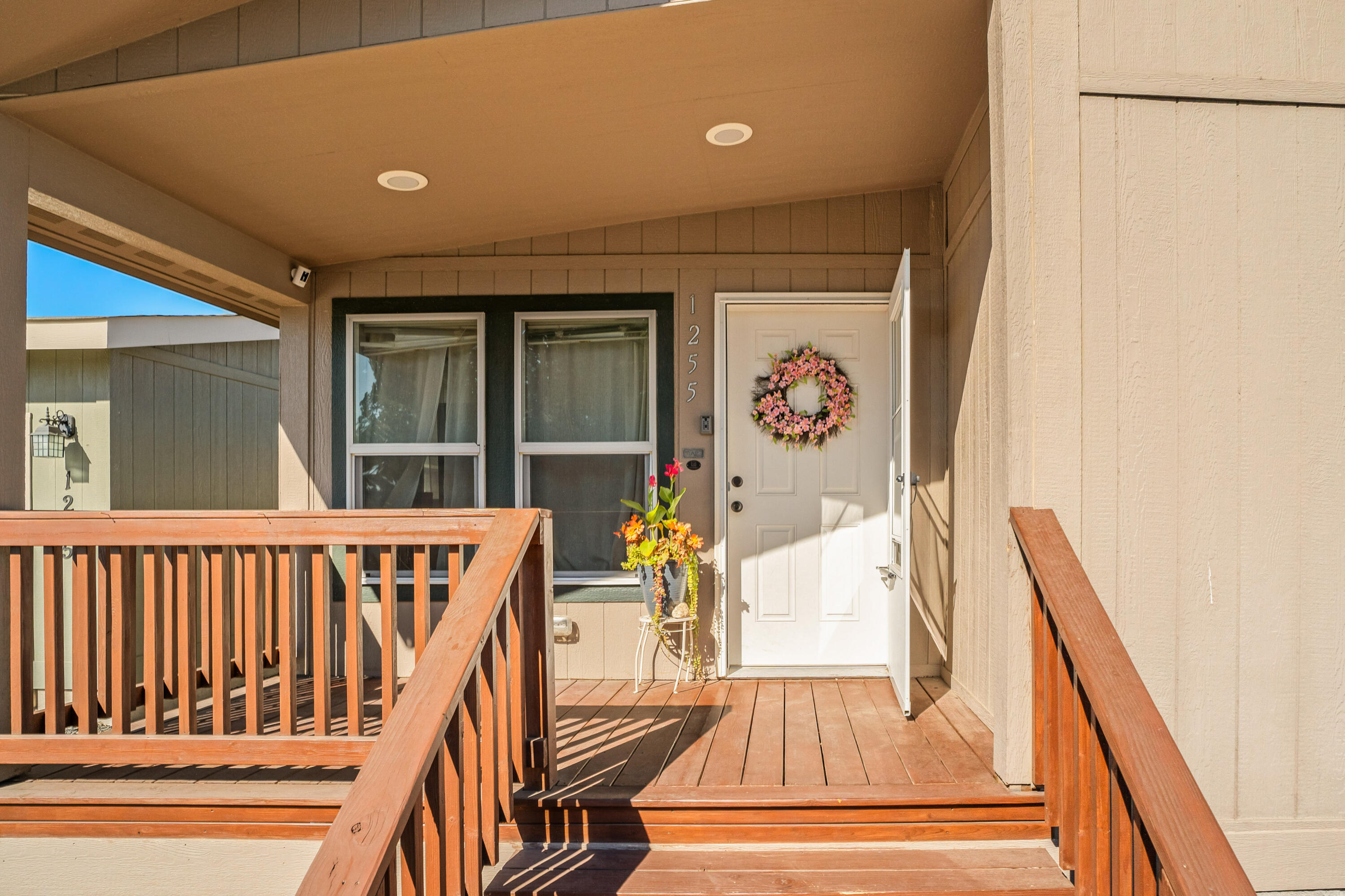 1255 SW Salsify Lane