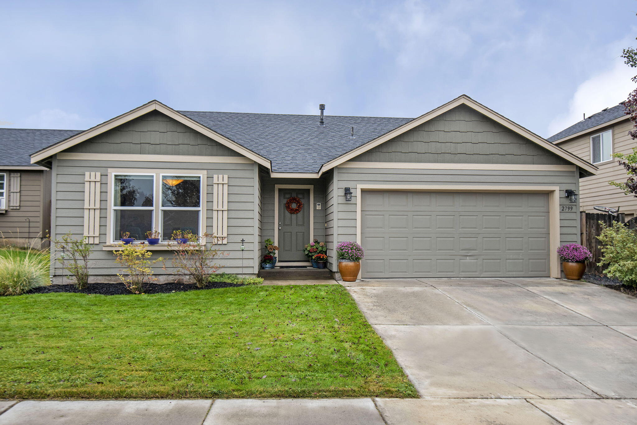 2799 NE Aldrich Avenue