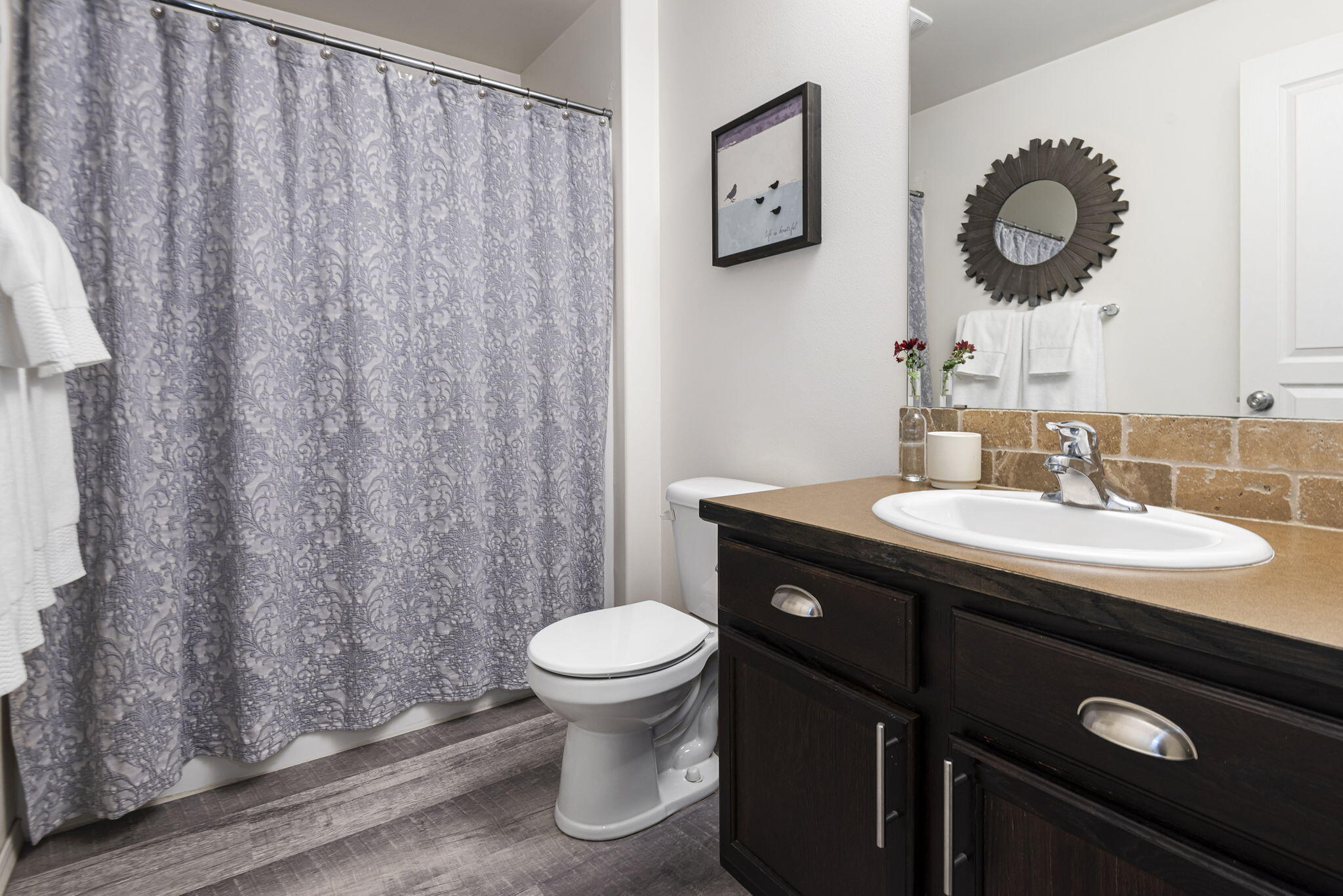 2799 NE Aldrich Avenue