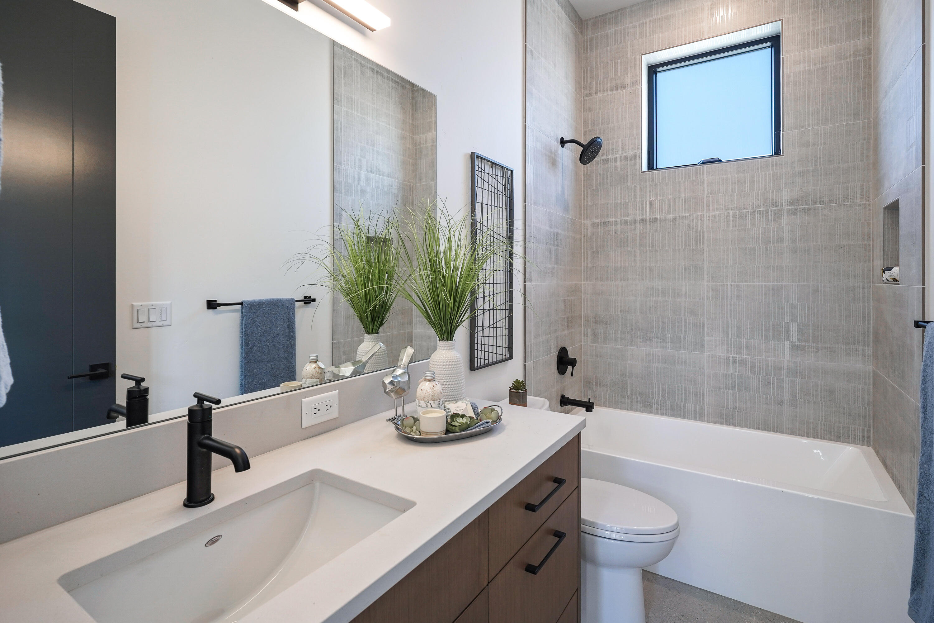 3320 NW Celilo Lane, Lot 156