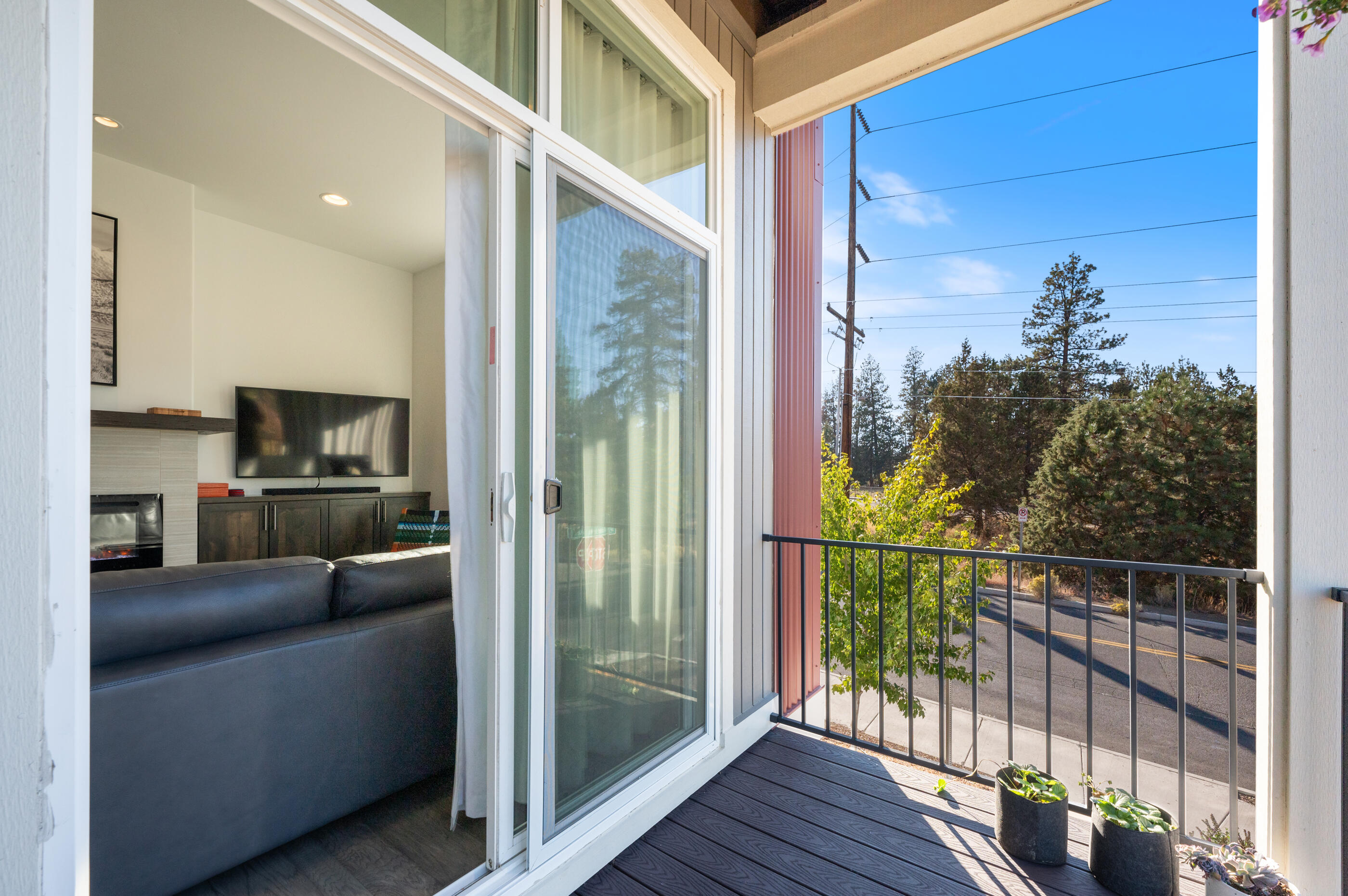 61586 SW Blakely Road