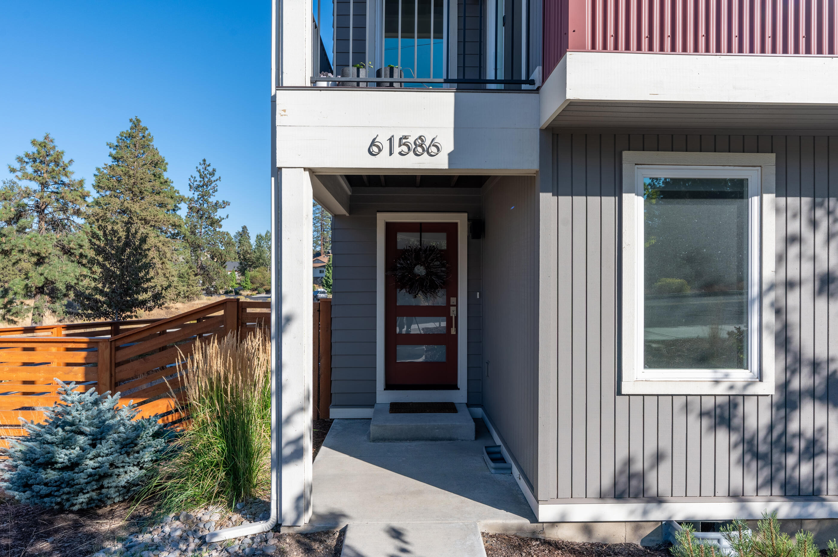 61586 SW Blakely Road