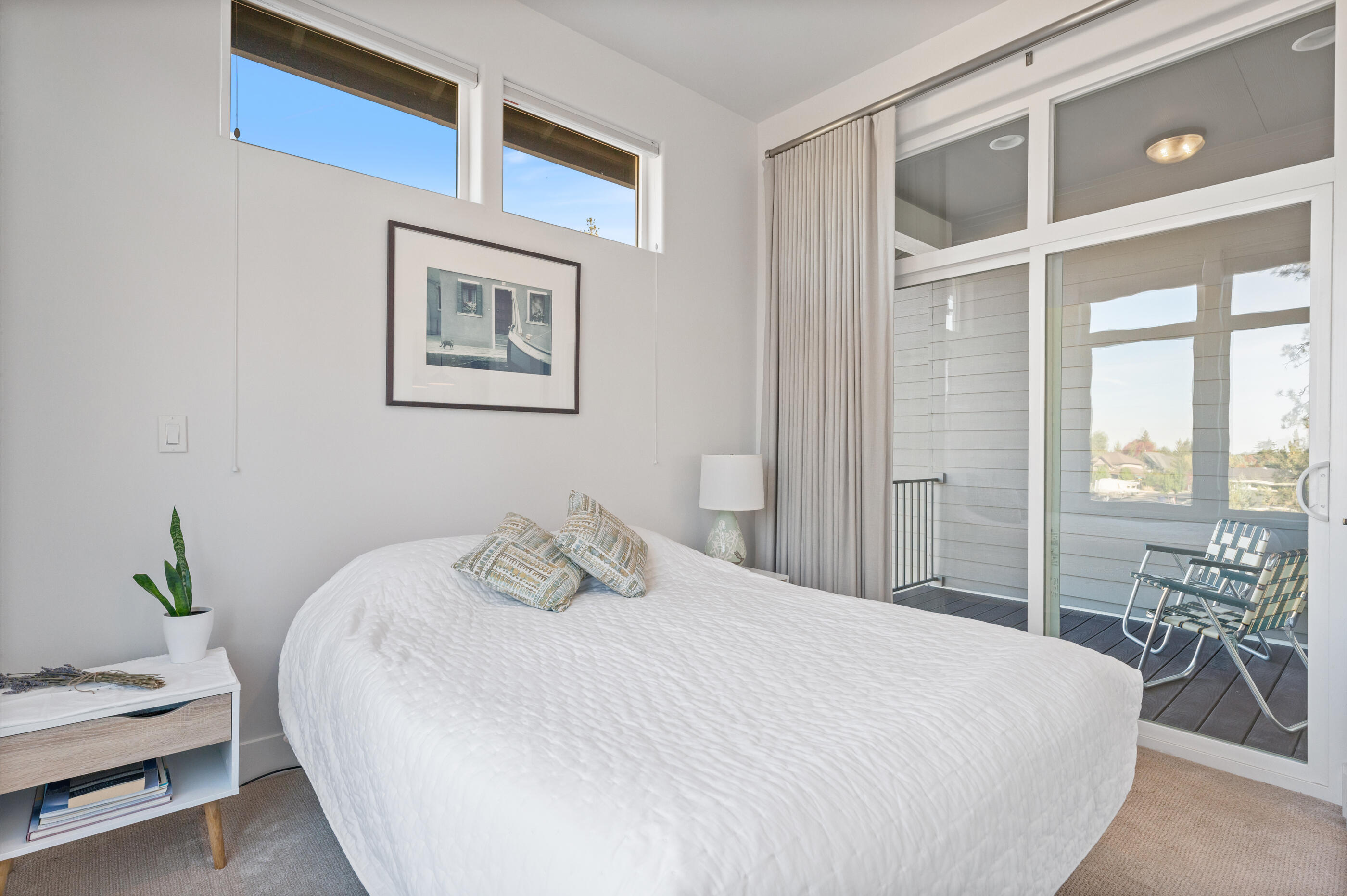 61586 SW Blakely Road