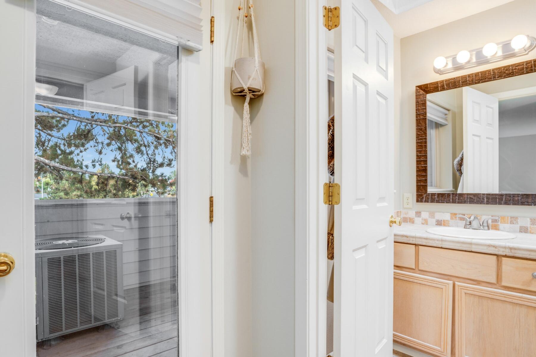 1801 NE Purcell Boulevard, Unit 7